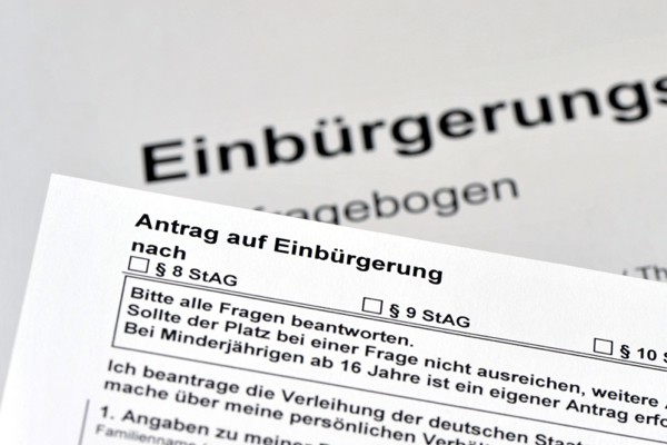 Können Kosten für die Einbürgerung steuerlich abgesetzt werden?